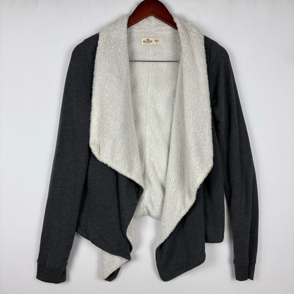 Hollister Sherpa Open Front‎ Cardigan